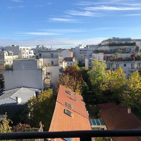 Appartement Tres Calme A 10Mn De Paris - Woman & Couples Only Курбевуа Экстерьер фото